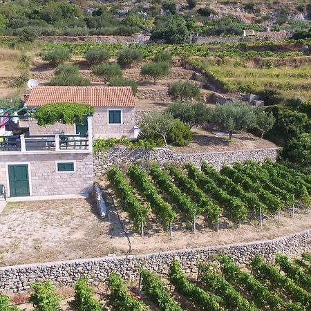 Holiday Home Vineyard House Бол Екстер'єр фото