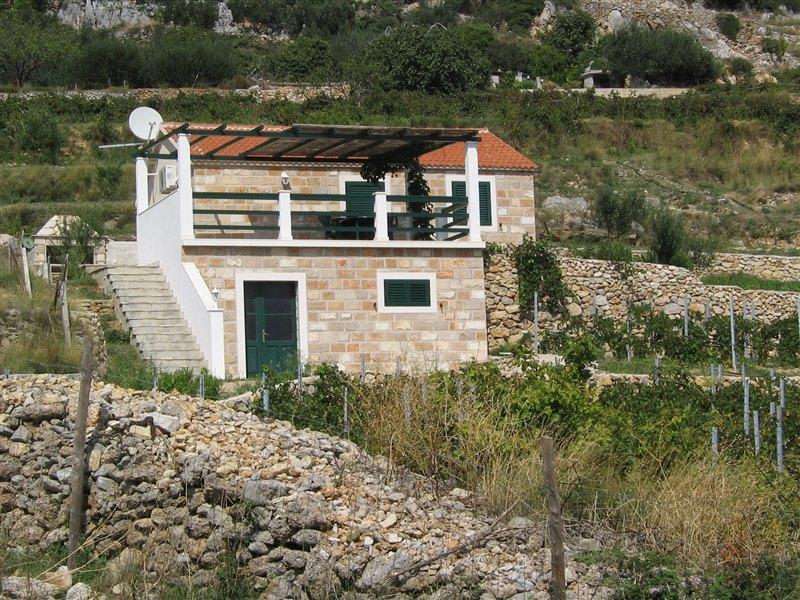 Holiday Home Vineyard House Бол Екстер'єр фото