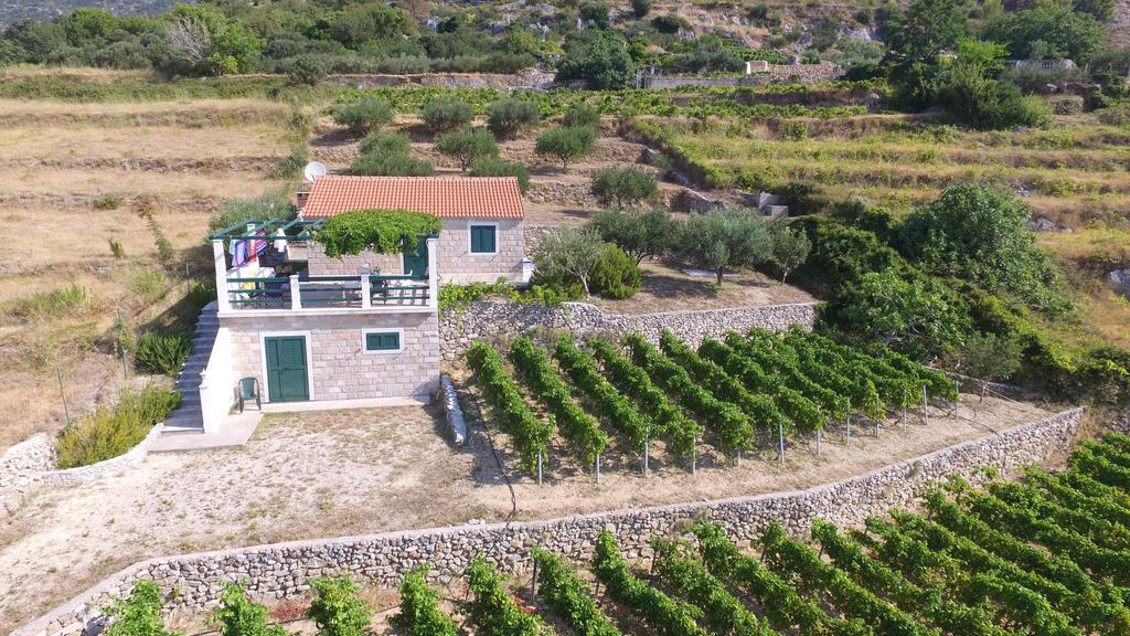 Holiday Home Vineyard House Бол Екстер'єр фото