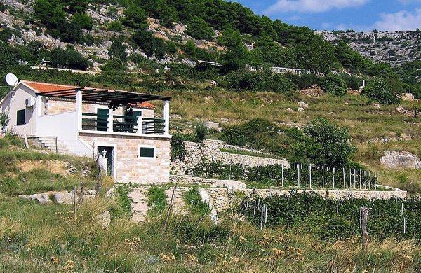 Holiday Home Vineyard House Бол Екстер'єр фото